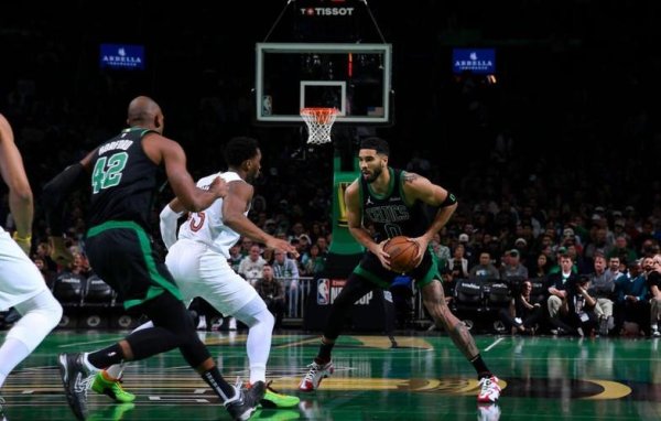 乐鱼体育app 塔图姆33+12力压米切尔35分 凯尔特人终结骑士15连胜