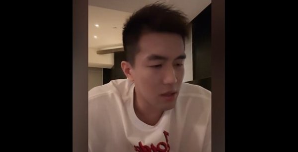 乐鱼体育下载 郭艾伦表示没有怨恨和委屈 在直播中一度哽咽